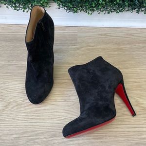 Stunning Christian Louboutin Bootie Heels 42 ✨